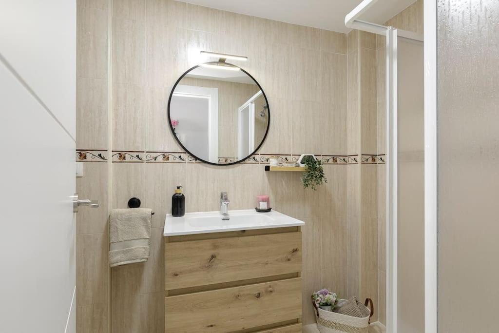 Apartamento Carmela โมนาชิล ภายนอก รูปภาพ